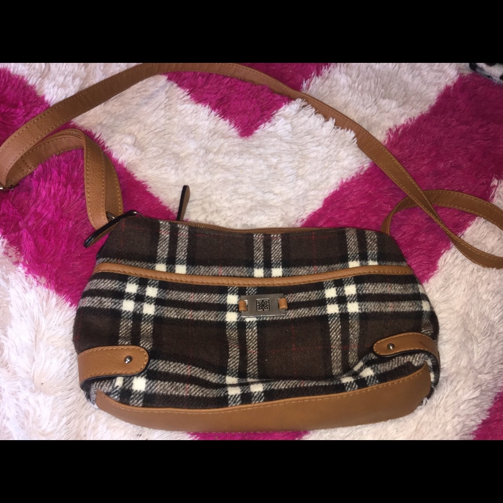 Handbag - Picture 2 of 2